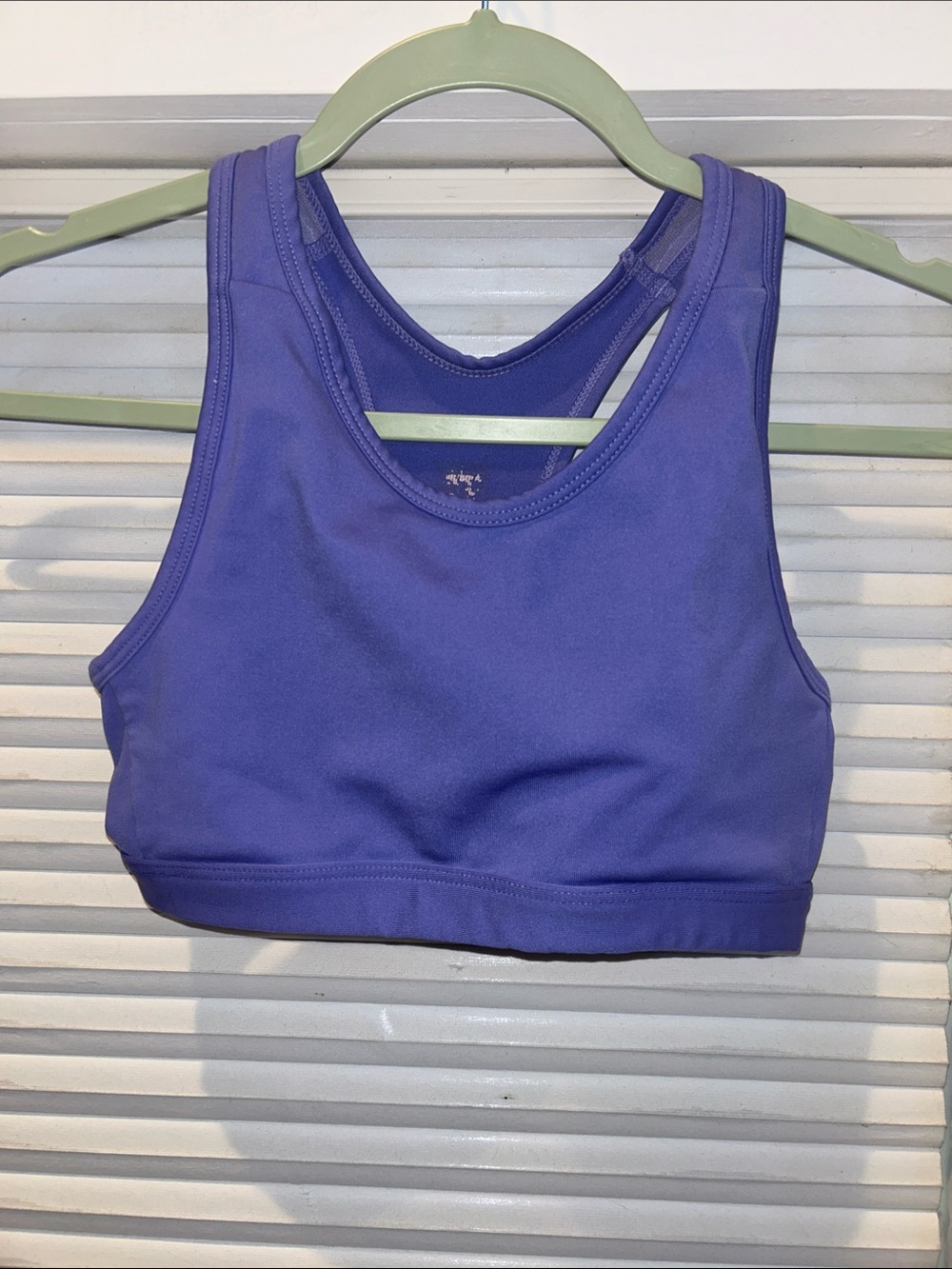 Moving Comfort Racerback Sports Bra Purple Keyhole Back S 32BC 34B